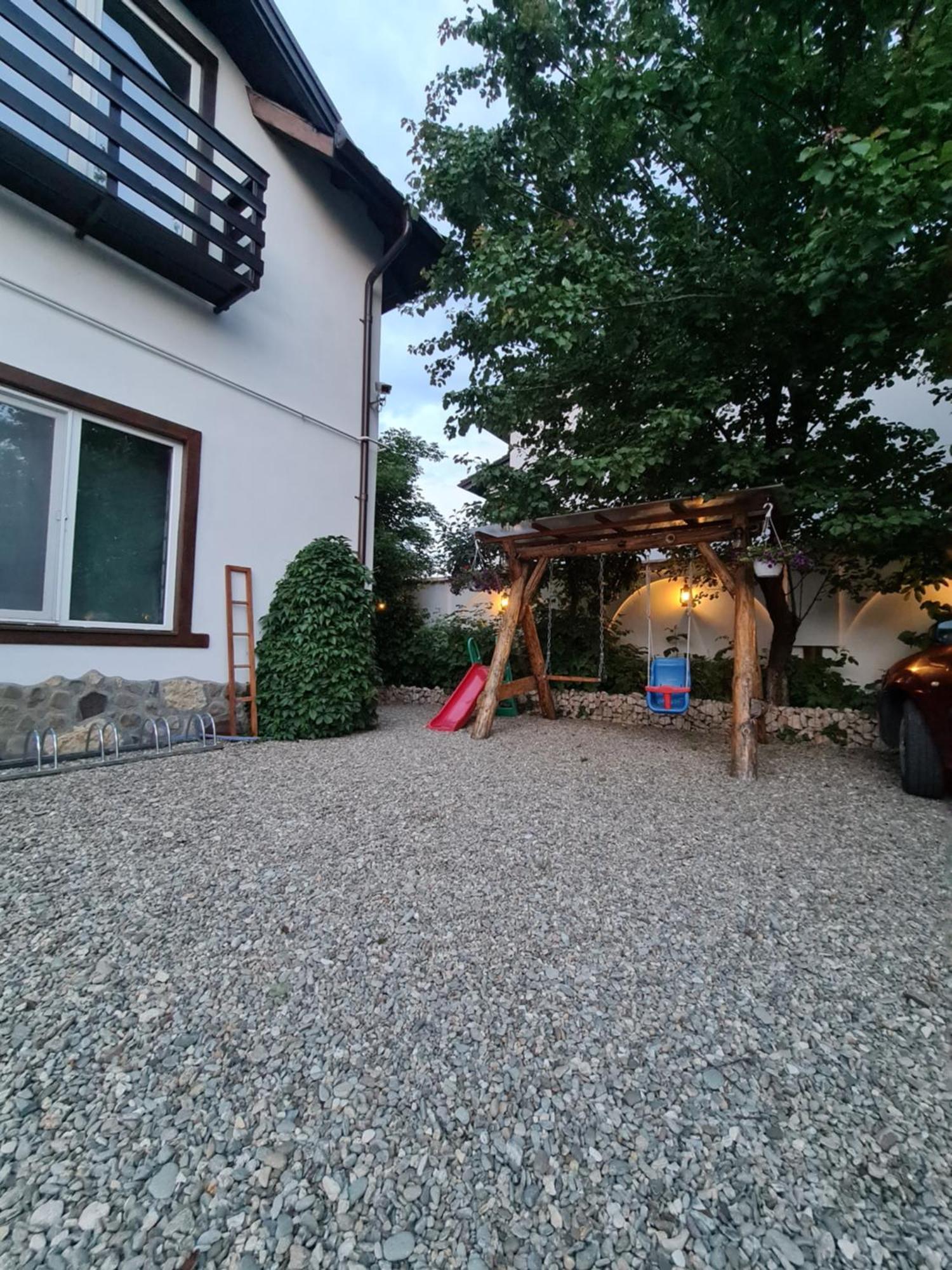דירות Sînpetru Casa Aryan מראה חיצוני תמונה